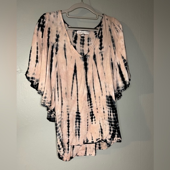 Young Fabulous & Broke wide arm tie dye blouse - Picture 1 of 5